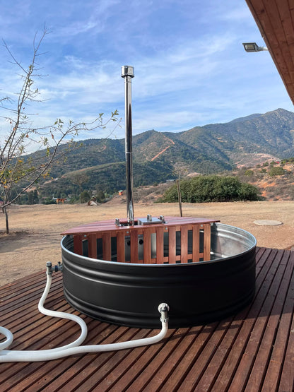 Piscina & Hot Tub Ñahue Dual: Ingeniería y dedicación Superior