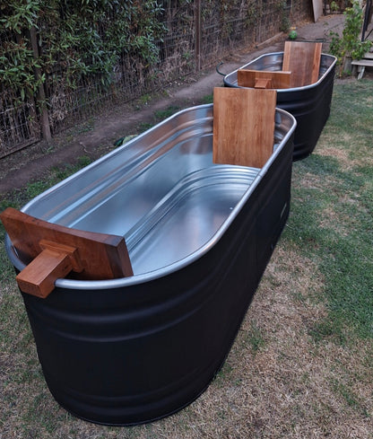 Tina STEEL POOL: Confort y diseño industrial para dos